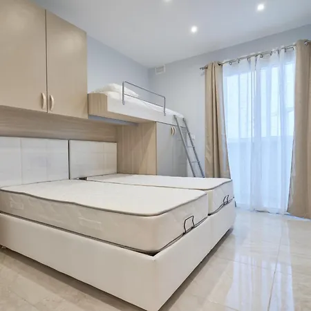 Full Sun Getaway - 1br Apartment
