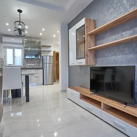 Full Sun Getaway - 1br Apartment *